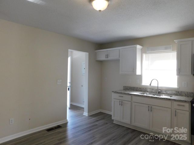 917 S Church Street, Asheboro, NC 27203