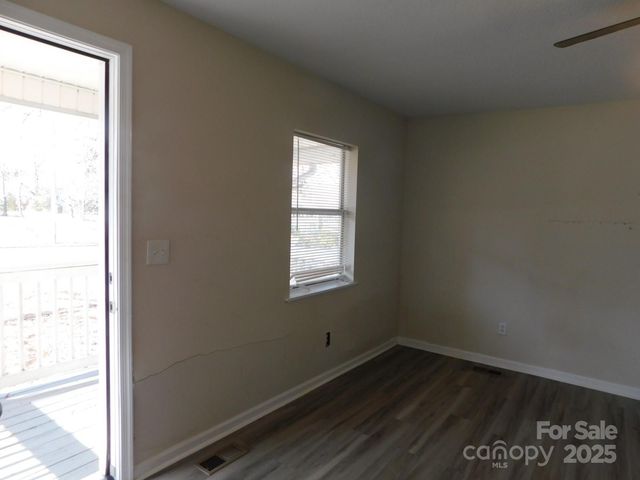 917 S Church Street, Asheboro, NC 27203