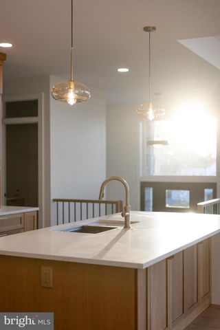 315 FARMHILL DR, State College, PA 16801