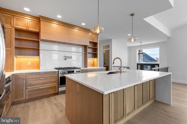 315 FARMHILL DR, State College, PA 16801