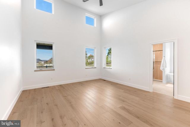 315 FARMHILL DR, State College, PA 16801