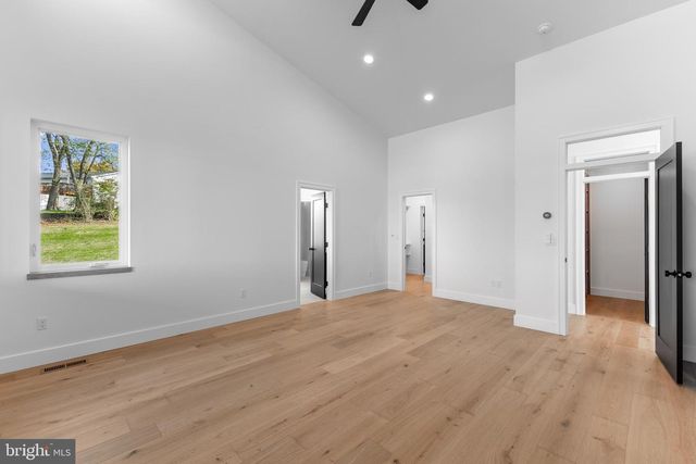 315 FARMHILL DR, State College, PA 16801