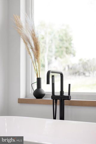 315 FARMHILL DR, State College, PA 16801