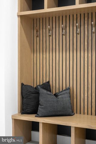 315 FARMHILL DR, State College, PA 16801