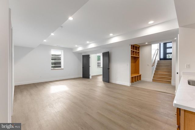 315 FARMHILL DR, State College, PA 16801