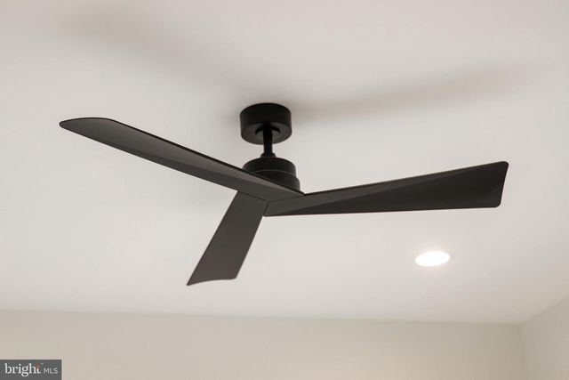 315 FARMHILL DR, State College, PA 16801