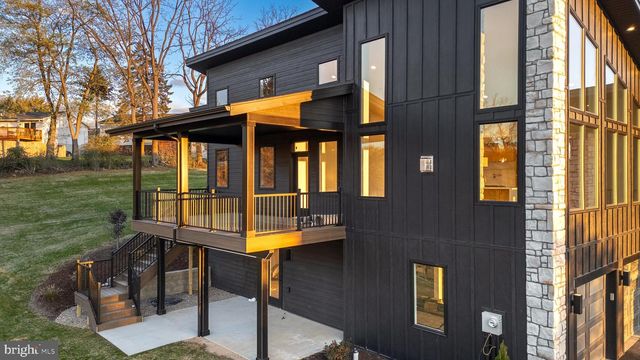 315 FARMHILL DR, State College, PA 16801