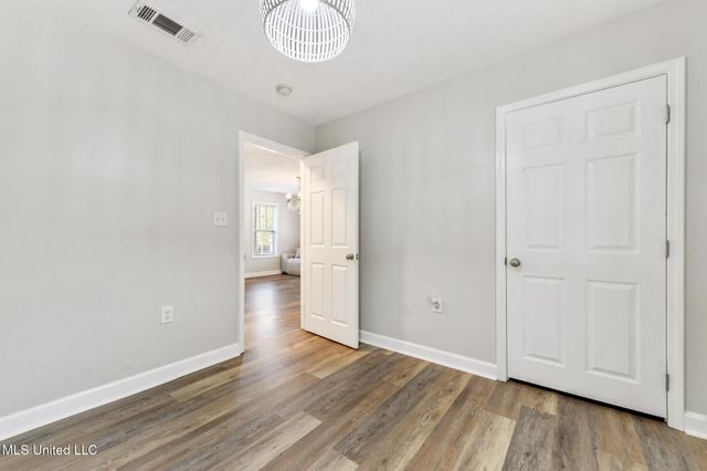 10740 Lilinoe Way, Diamondhead, MS 39525