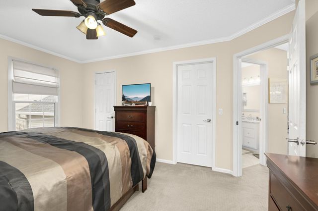 8950 Knollwood Drive, Eden Prairie, MN 55347