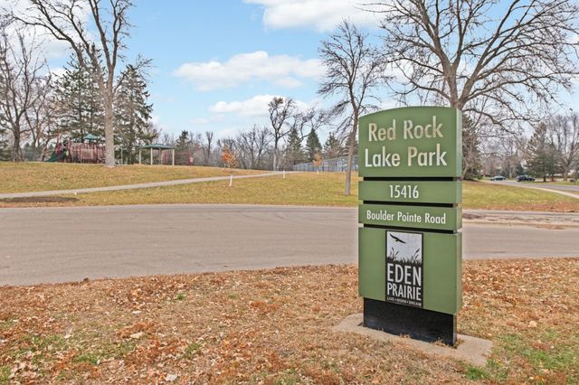 8950 Knollwood Drive, Eden Prairie, MN 55347