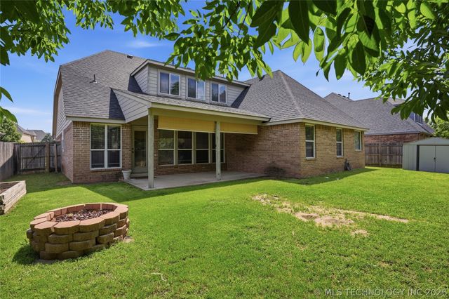 11720 S Vine Street, Jenks, OK 74037