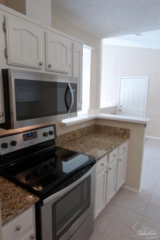 2299 Scenic Hwy R-6, Pensacola, FL 32503