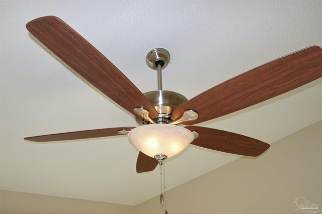 2299 Scenic Hwy R-6, Pensacola, FL 32503