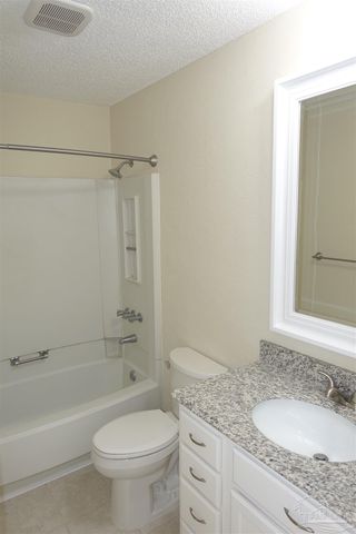 2299 Scenic Hwy R-6, Pensacola, FL 32503