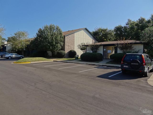 2299 Scenic Hwy R-6, Pensacola, FL 32503