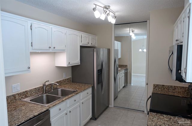 2299 Scenic Hwy R-6, Pensacola, FL 32503