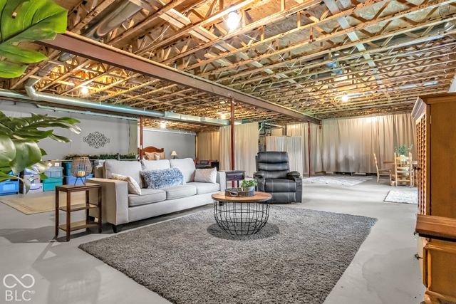13144 Cresswell Place, Fishers, IN 46037