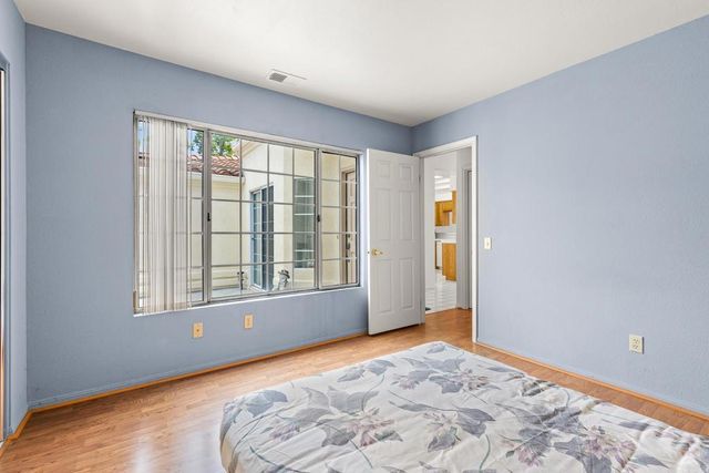 29665 Castle Creek Ln, Escondido, CA 92026