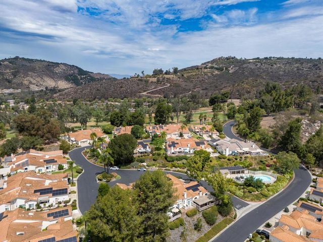 29665 Castle Creek Ln, Escondido, CA 92026