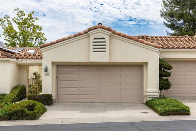 29665 Castle Creek Ln, Escondido, CA 92026