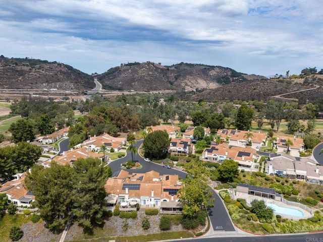 29665 Castle Creek Ln, Escondido, CA 92026