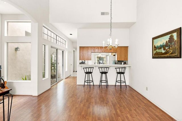 29665 Castle Creek Ln, Escondido, CA 92026