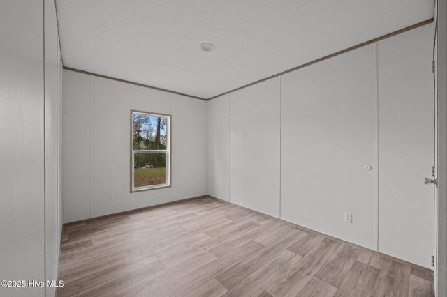 106 Lynnwayne Circle, Havelock, NC 28532