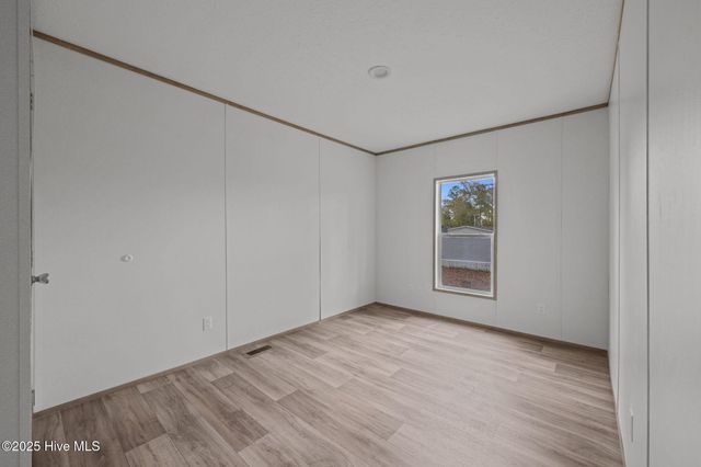 106 Lynnwayne Circle, Havelock, NC 28532