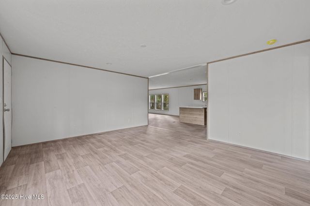 106 Lynnwayne Circle, Havelock, NC 28532