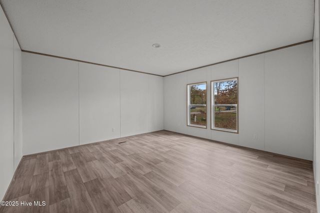 106 Lynnwayne Circle, Havelock, NC 28532