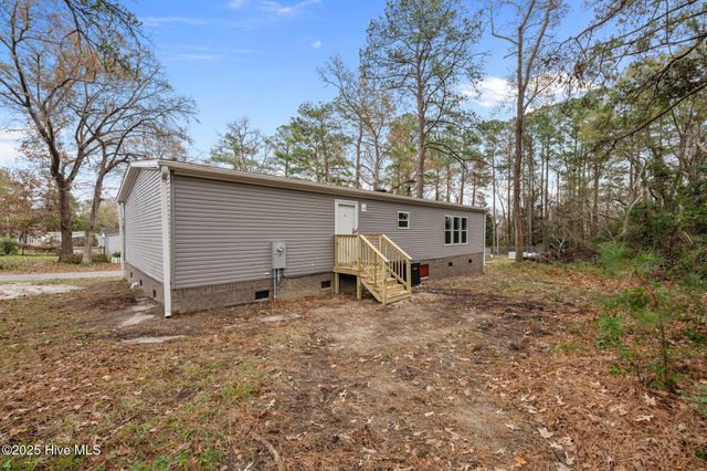 106 Lynnwayne Circle, Havelock, NC 28532