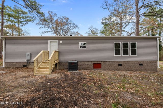 106 Lynnwayne Circle, Havelock, NC 28532