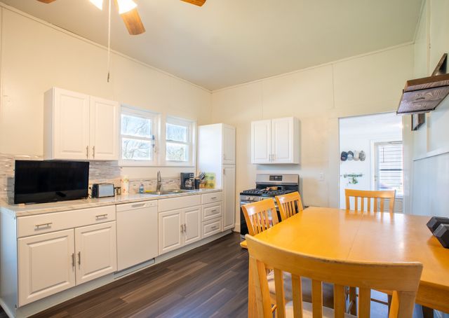 108 S Avenue C, Wortham, TX 76693