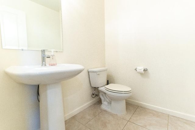 3310 N Church Street, Visalia, CA 93291