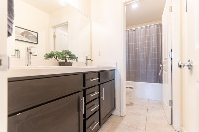 3310 N Church Street, Visalia, CA 93291