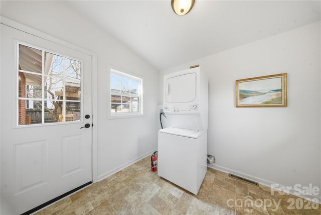 1601 Shamrock Drive, Charlotte, NC 28205