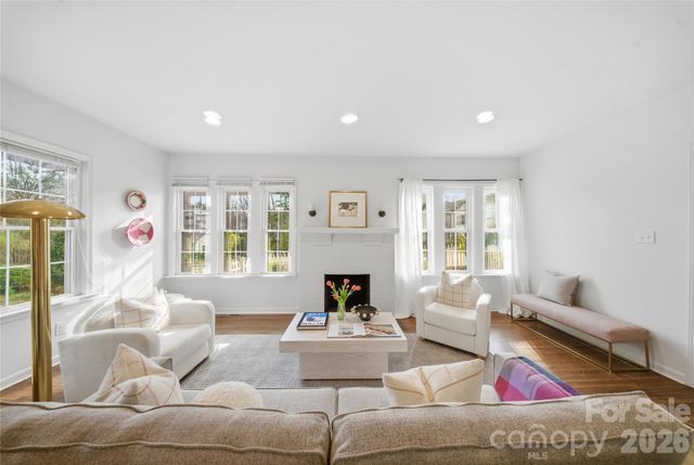 1601 Shamrock Drive, Charlotte, NC 28205