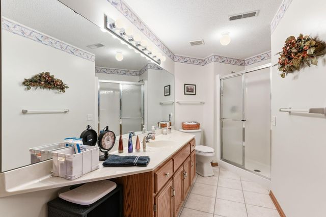 8813 Stonebrooke Court, Woodbury, MN 55125