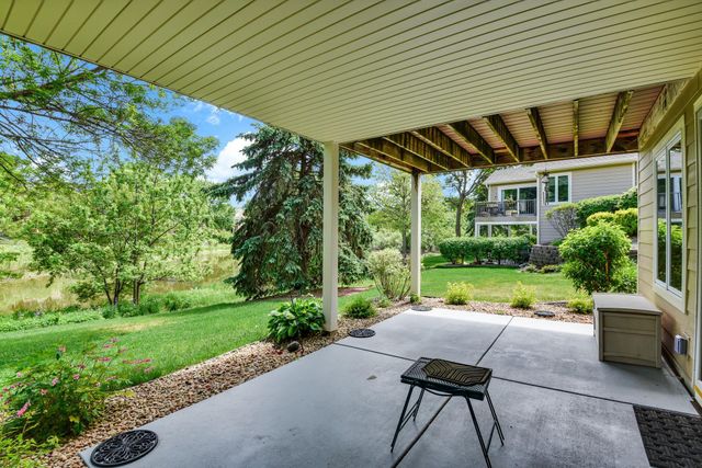 8813 Stonebrooke Court, Woodbury, MN 55125