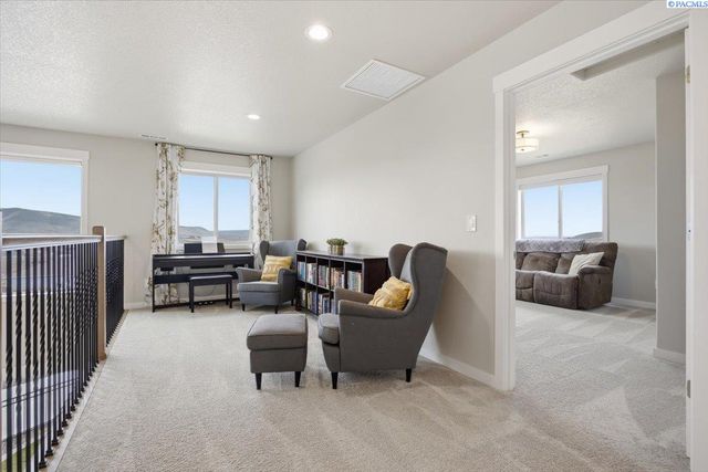 6557 Argos St., West Richland, WA 99353