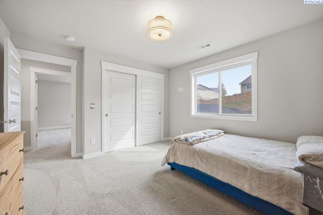 6557 Argos St., West Richland, WA 99353