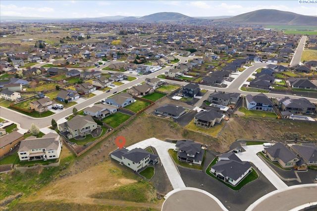 6557 Argos St., West Richland, WA 99353