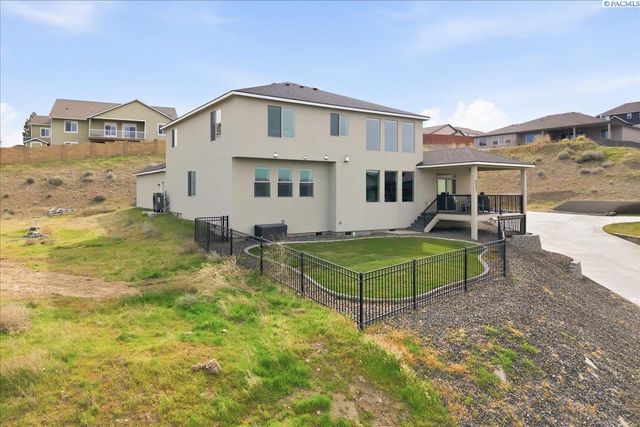 6557 Argos St., West Richland, WA 99353