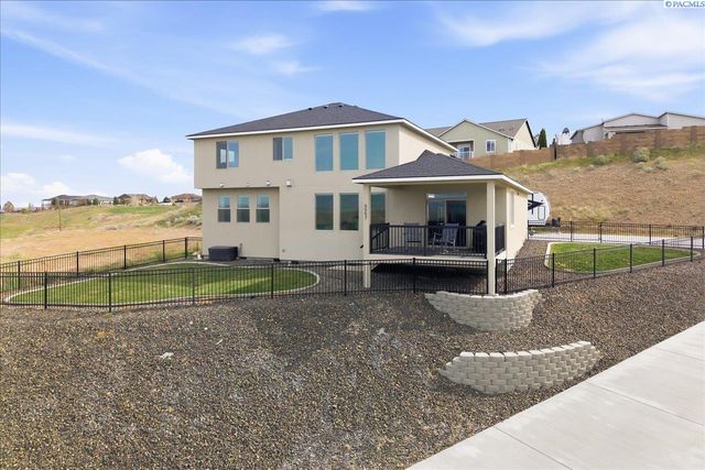6557 Argos St., West Richland, WA 99353