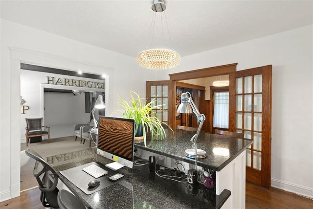 2 E Ash Street, Three Oaks, MI 49128