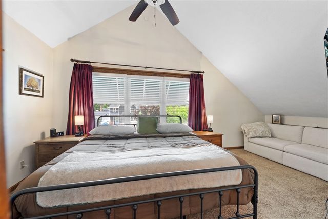 2 E Ash Street, Three Oaks, MI 49128