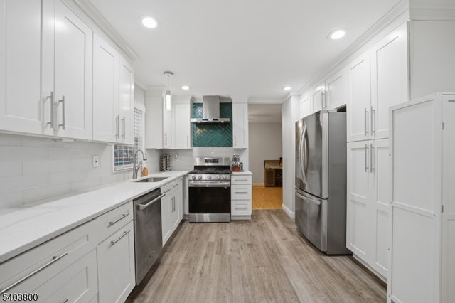 2 Pioneer Dr, Howell Twp., NJ 07731