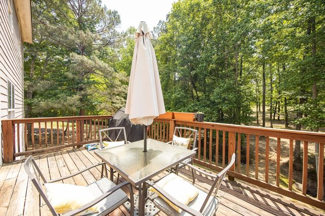 160 Hunting Creek Way, Midland, GA 31820