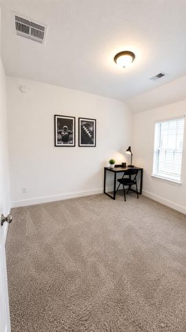 937 Newport Creek Drive, Katy, TX 77493