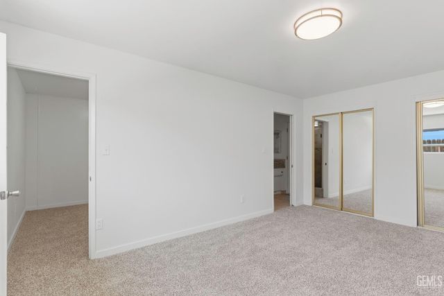 4208 Starling Drive, Bakersfield, CA 93309